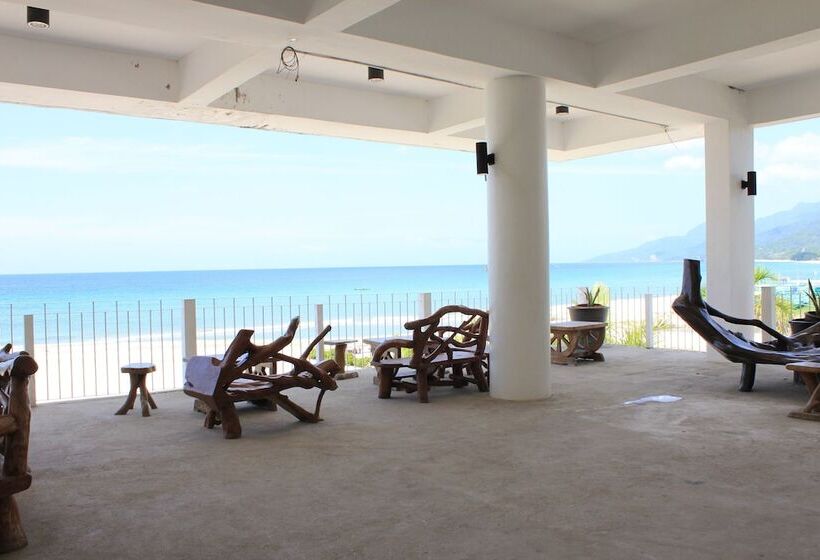 בית מלון כפרי Laiya White Cove Beach Resort