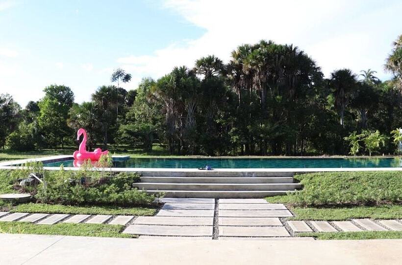 ホテル Maku Project