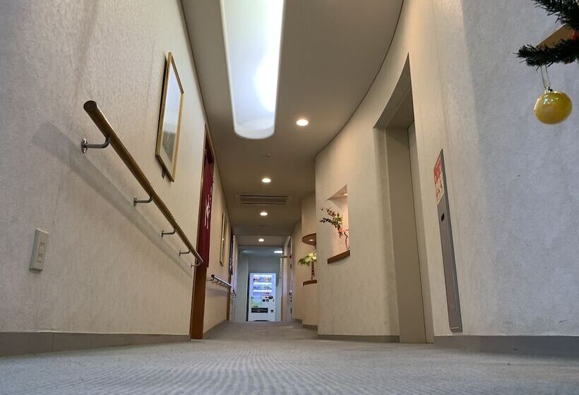 בית מלון כפרי Manazuru Marin