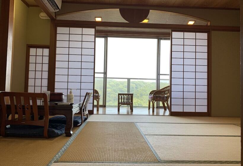 בית מלון כפרי Manazuru Marin