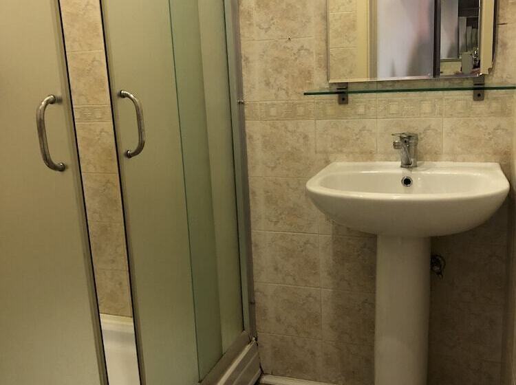 ホテル Mozhayskiy