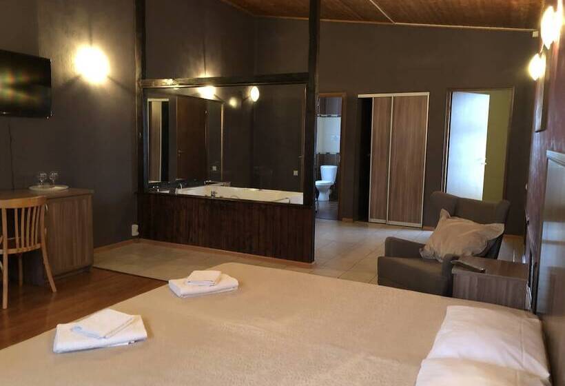 ホテル Mozhayskiy