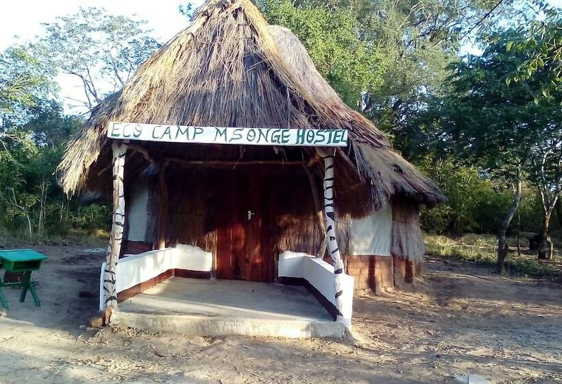 هتل Ngerengere River Eco Camp
