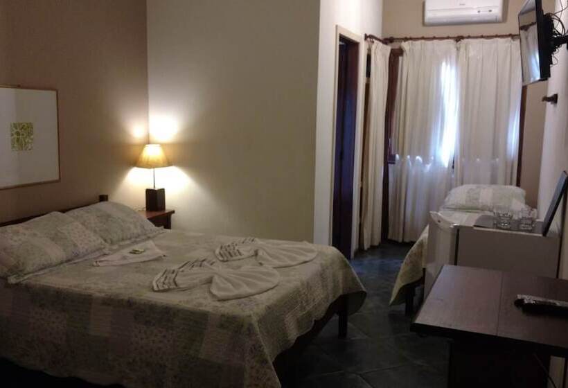 酒店 Pousada 4 Estações