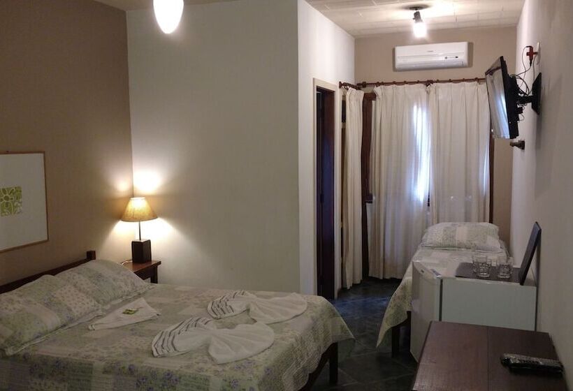 酒店 Pousada 4 Estações