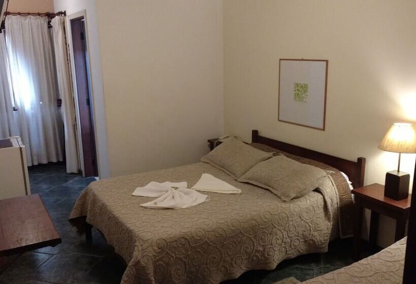 酒店 Pousada 4 Estações