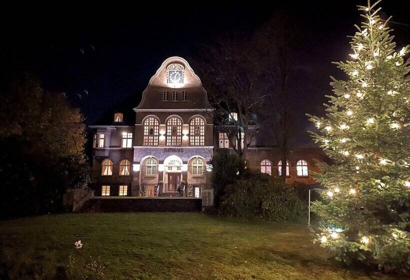 Отель Rathaus 1910