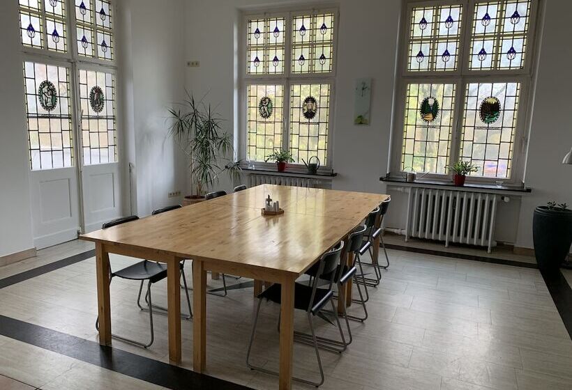 Отель Rathaus 1910