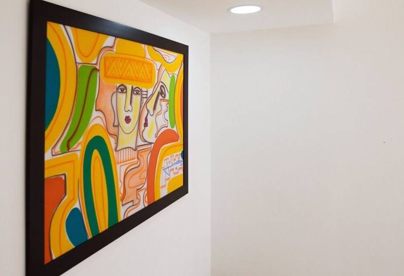 호텔 Residencias La Che