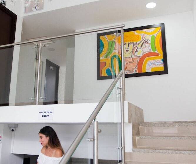 호텔 Residencias La Che