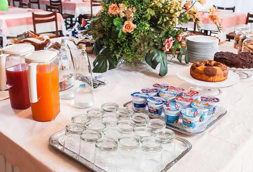 בית מלון כפרי Rosa