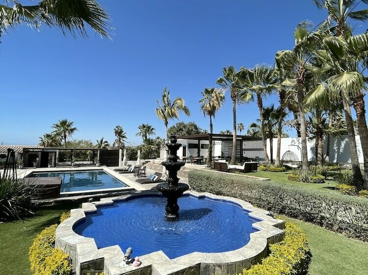 ホテル Santa Rosa