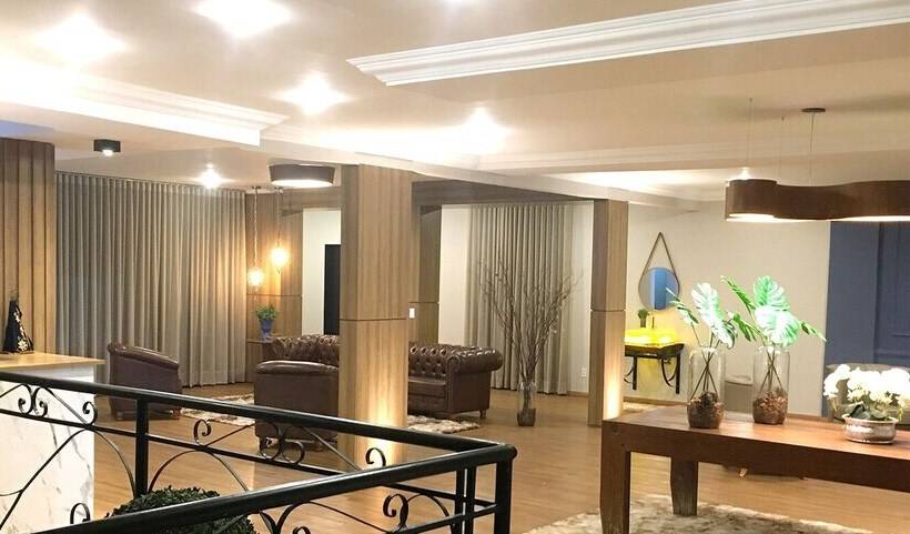 ホテル Skala Park