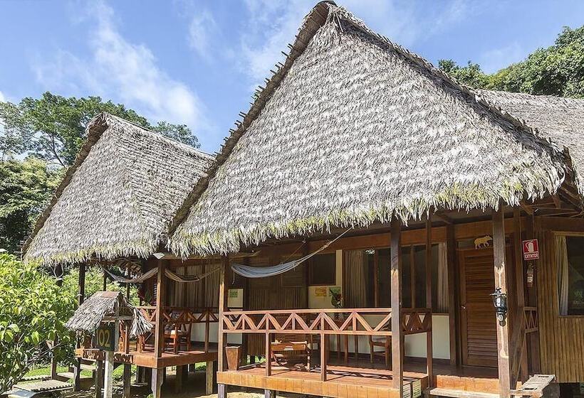 هتل Tambopata Ecolodge