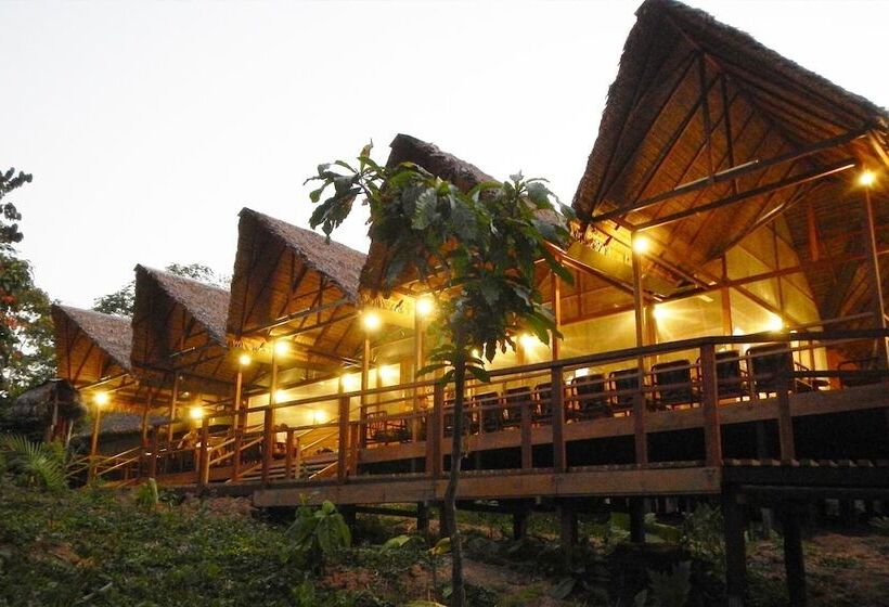 هتل Tambopata Ecolodge