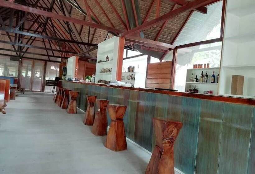 هتل Tambopata Ecolodge