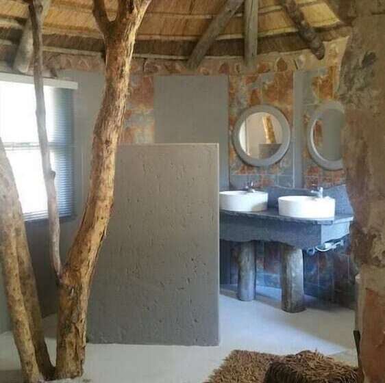 בית מלון כפרי Thulani Game Lodge And Eco Estate