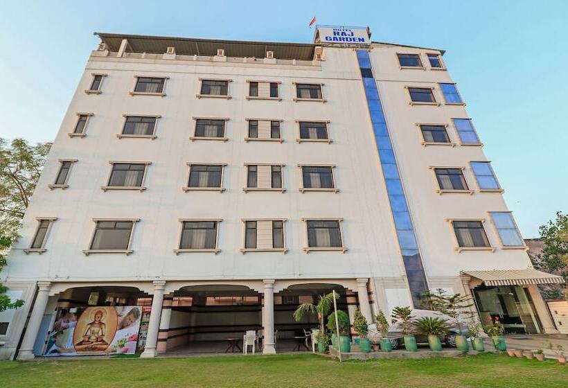 Отель Treebo Raj Garden, Near Pushkar Lake