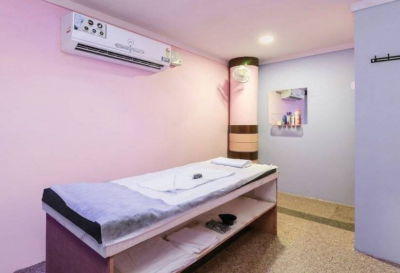 Отель Treebo Raj Garden, Near Pushkar Lake