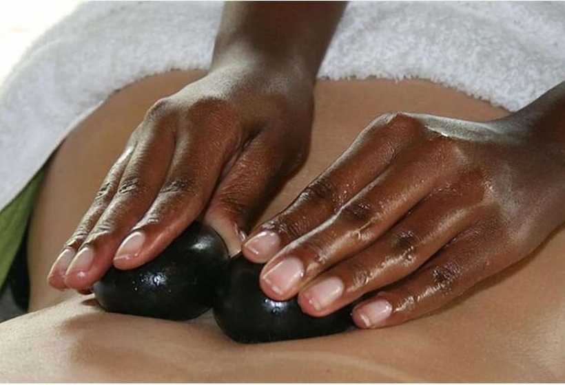 هتل Triangle Mbarara