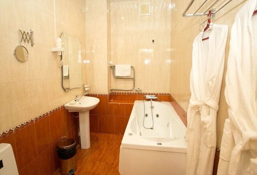 فندق Zhemchuzhina Kavkaza