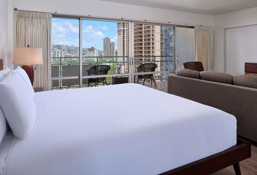 Ilikai Hotel Condo With Kitchen And Ocean View