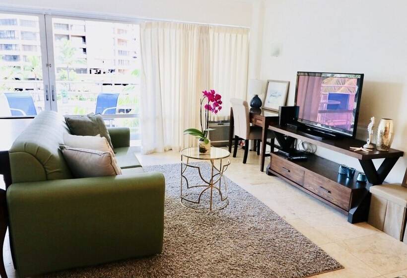 Ilikai Hotel Condo With Kitchen And Ocean View