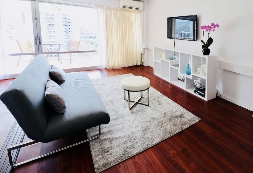 Ilikai Hotel Condo With Kitchen And Ocean View