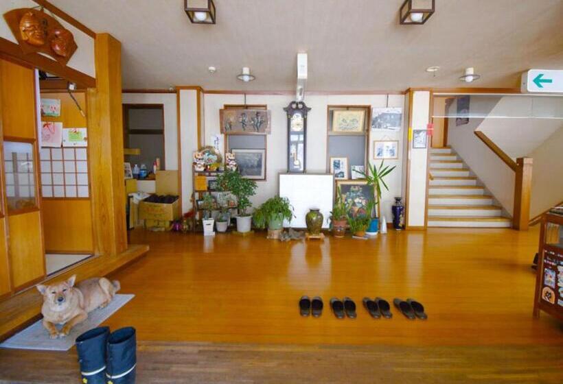 Kurumisawa Ryokan