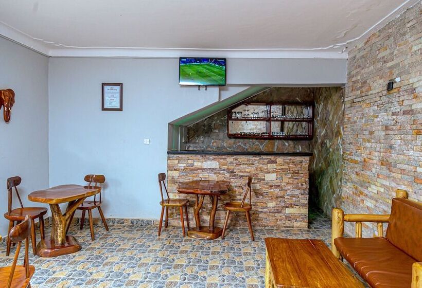 Lounge Hotel Matugga