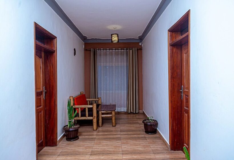 Lounge Hotel Matugga