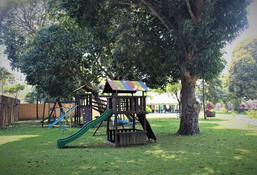 Maju Hotel Campestre & Spa