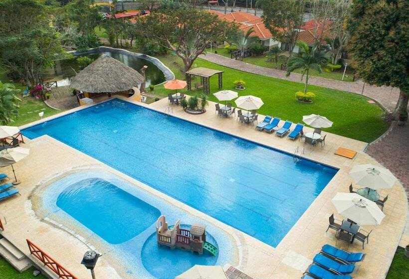 Maju Hotel Campestre & Spa