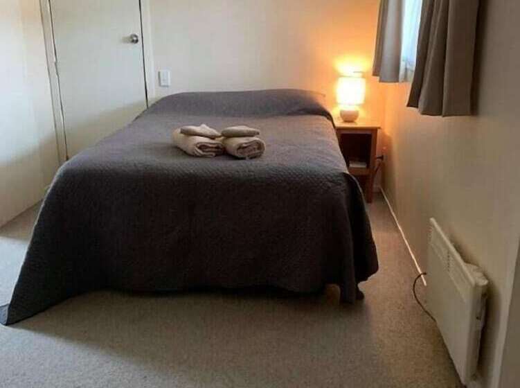 فندق على الطريق Waiouru Welcome Inn