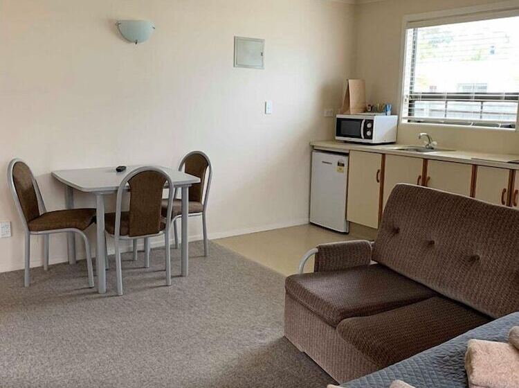 فندق على الطريق Waiouru Welcome Inn