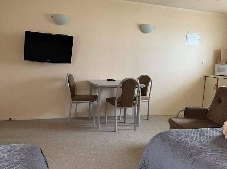 فندق على الطريق Waiouru Welcome Inn