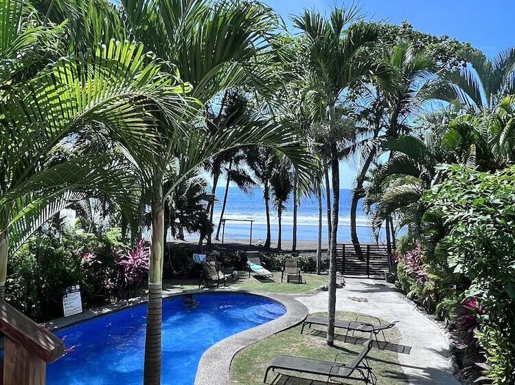 Ola Bonita Beachfront Apart