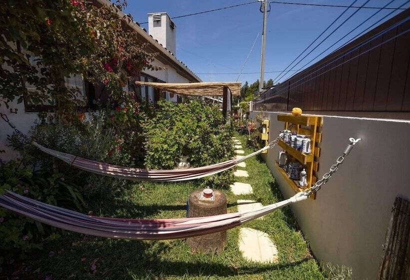 Пансион Beach House Babylon