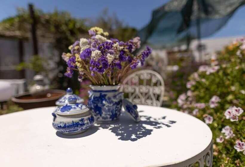 Пансион Beach House Babylon