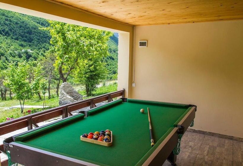 پانسیون Becho House