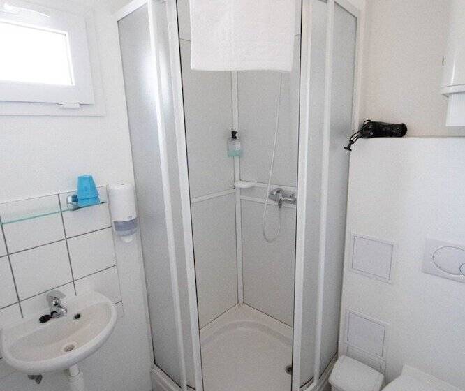 پانسیون Breidavik