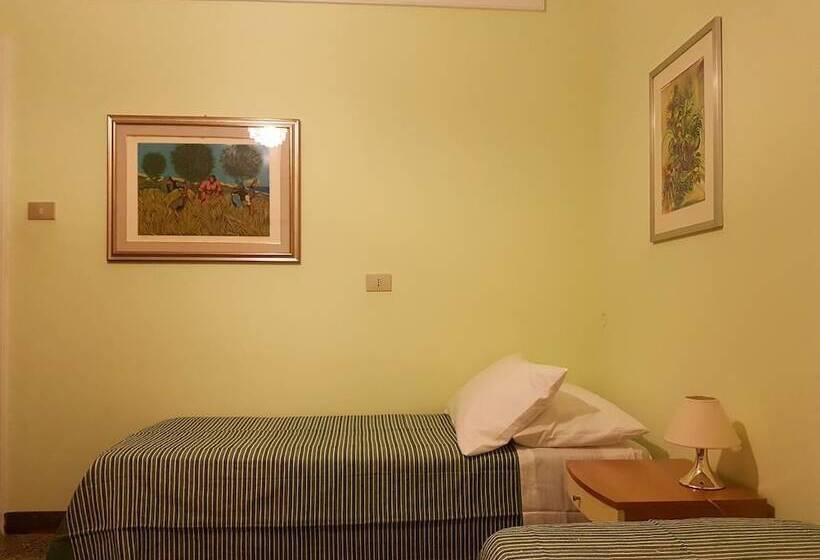 פנסיון Casa Francesca