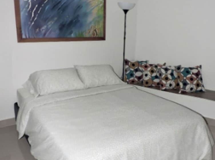 膳宿费 Isabella De Indias