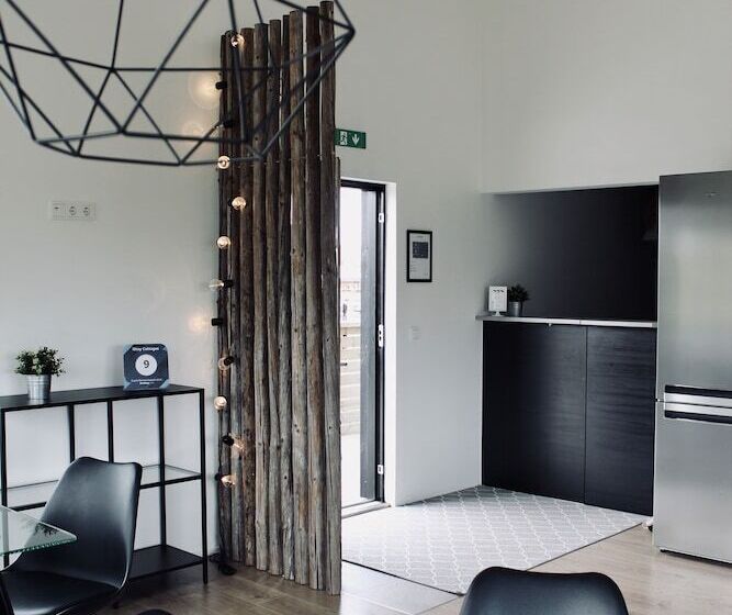 پانسیون Istay Cottages