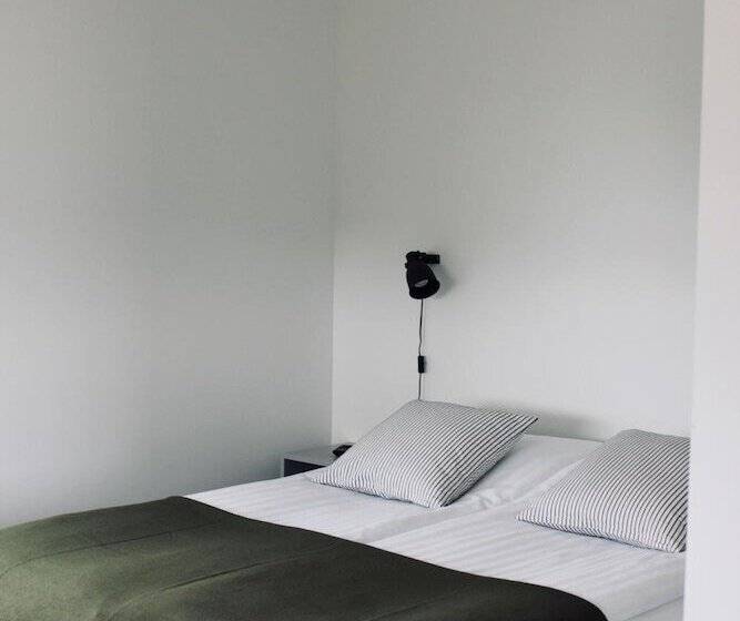 پانسیون Istay Cottages