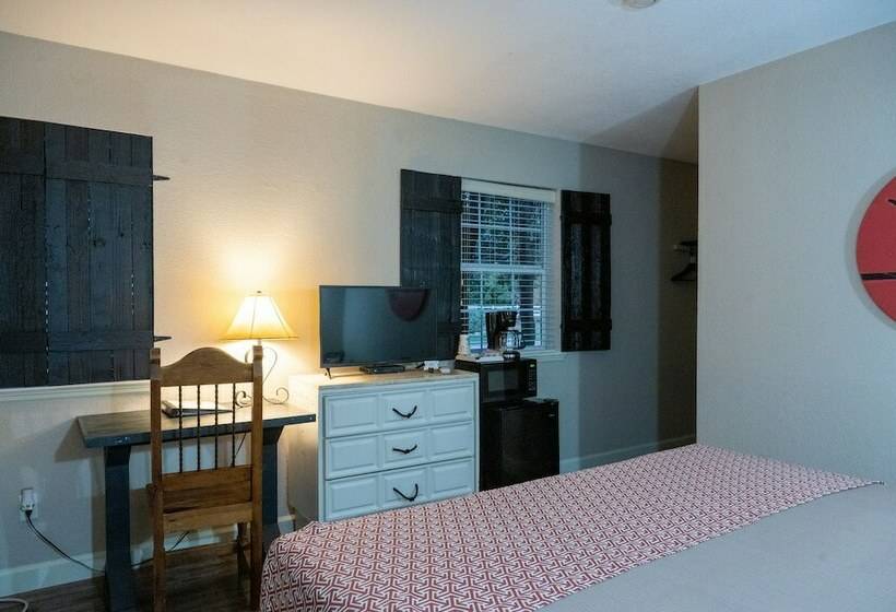 بنسيون Lone Star Lodge And Marina