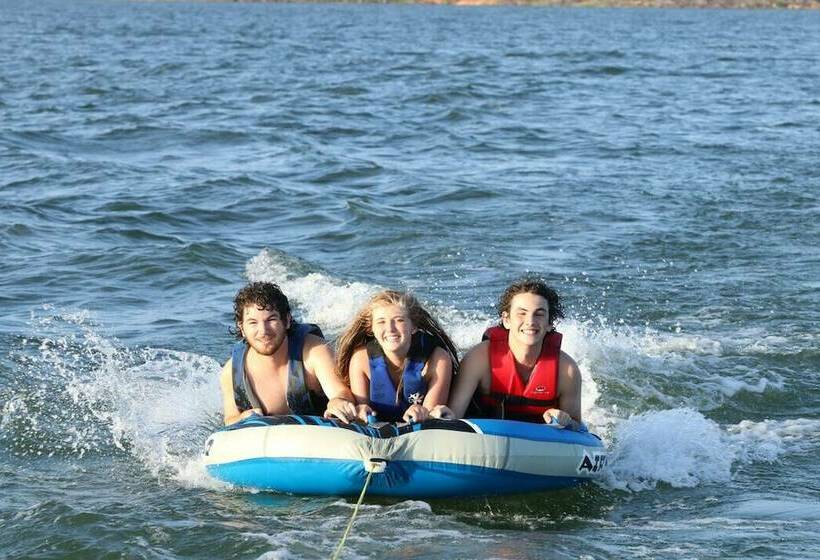 ペンション Lone Star Lodge And Marina