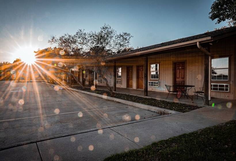 ペンション Lone Star Lodge And Marina