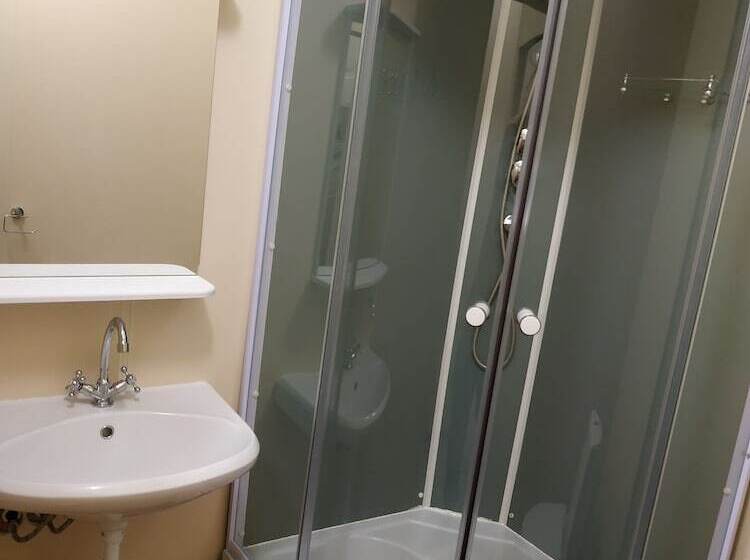 膳宿费 Medvezhiy Ugol