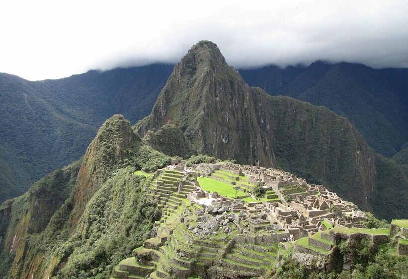 ペンション Munay Tika Family House